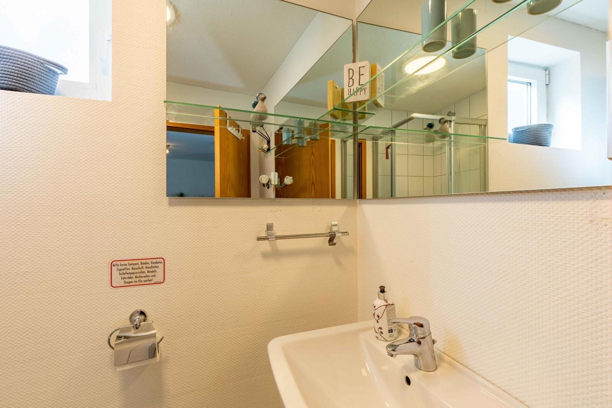 Haus Zum Seiltaenzer - Leuchtturm Apartment Eckernforde Bagian luar foto
